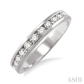 1/4 Ctw Round Cut Diamond Wedding Band in 14K White Gold