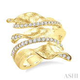 1/2 Ctw Round Cut Diamond Fashion Ring in 14K Yellow Gold