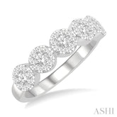 3/4 Ctw 5-Stone Lovebright Round Cut Diamond Band in 14K White Gold