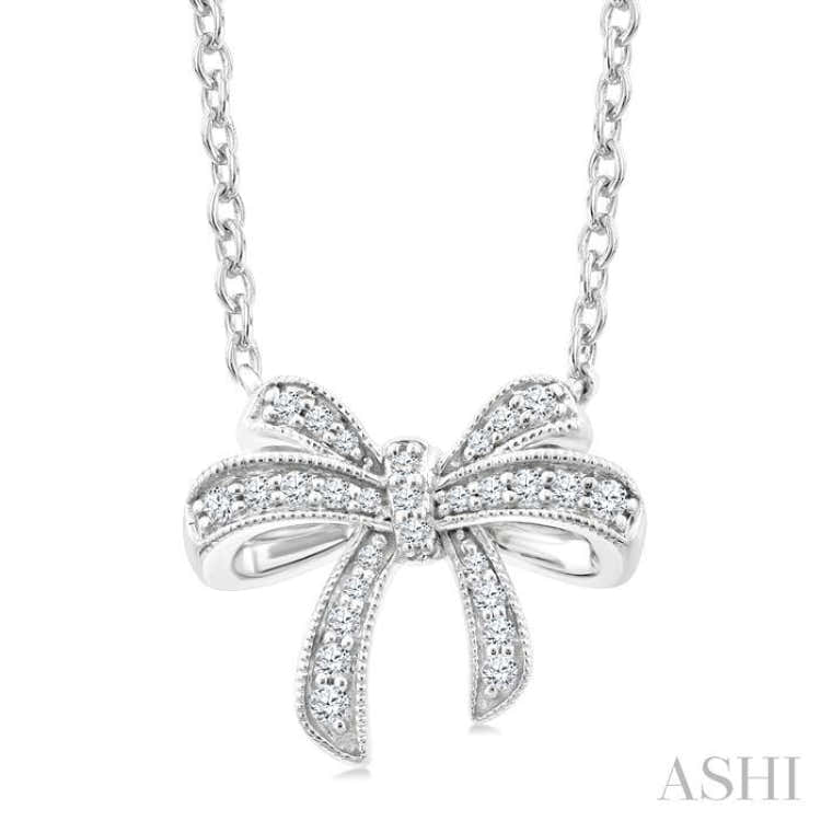 1/6 Ctw Bow Round Cut Diamond Petite Fashion Pendant With Chain in 10K White Gold