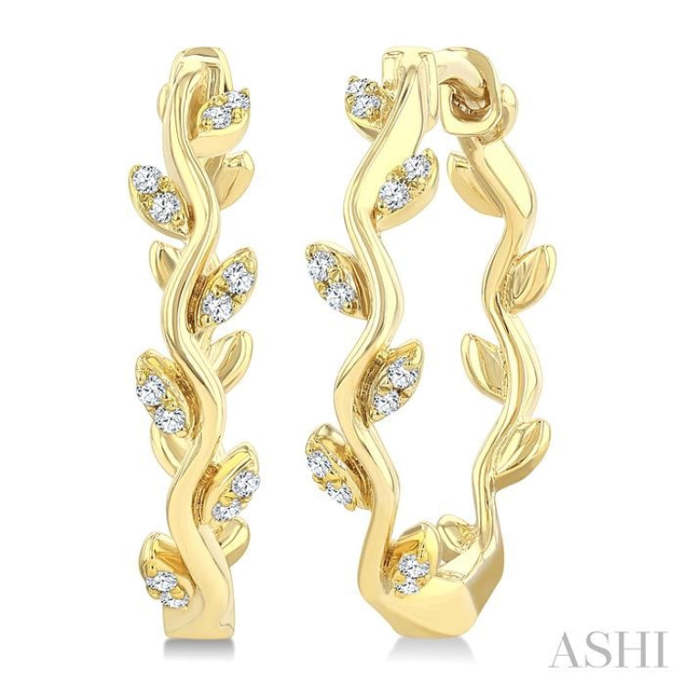 1/10 Ctw Round Cut Diamond Leaf Design Lightweight Hoop Earrings in 10K Yellow Gold