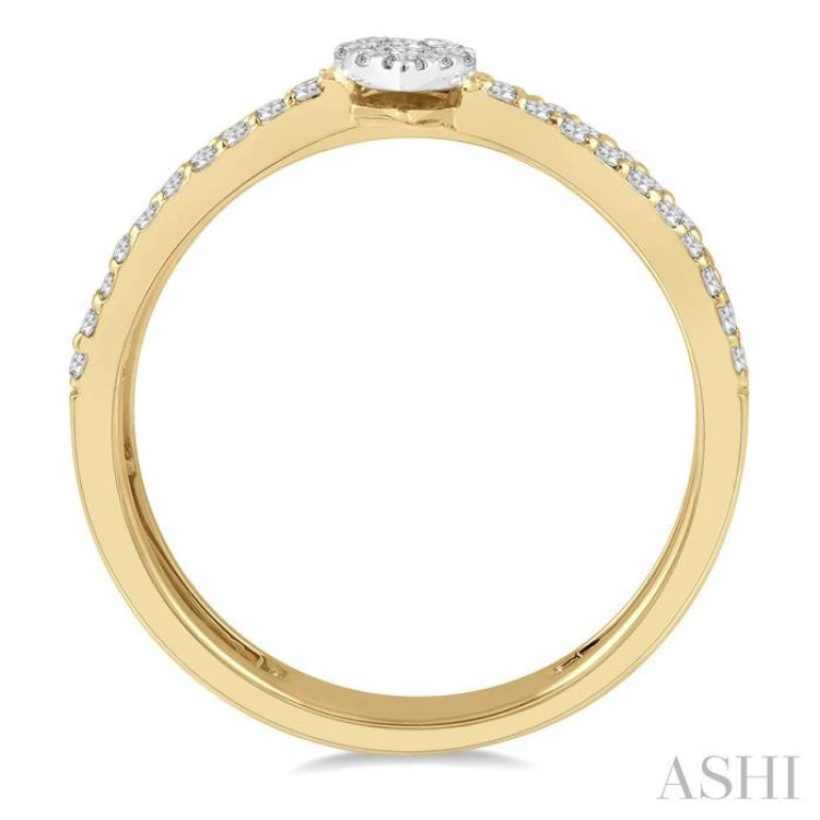 1/3 Ctw Twin Band Pear Shape Lovebright Round Cut Diamond Fashion Ring in 14K Yellow and White Gold