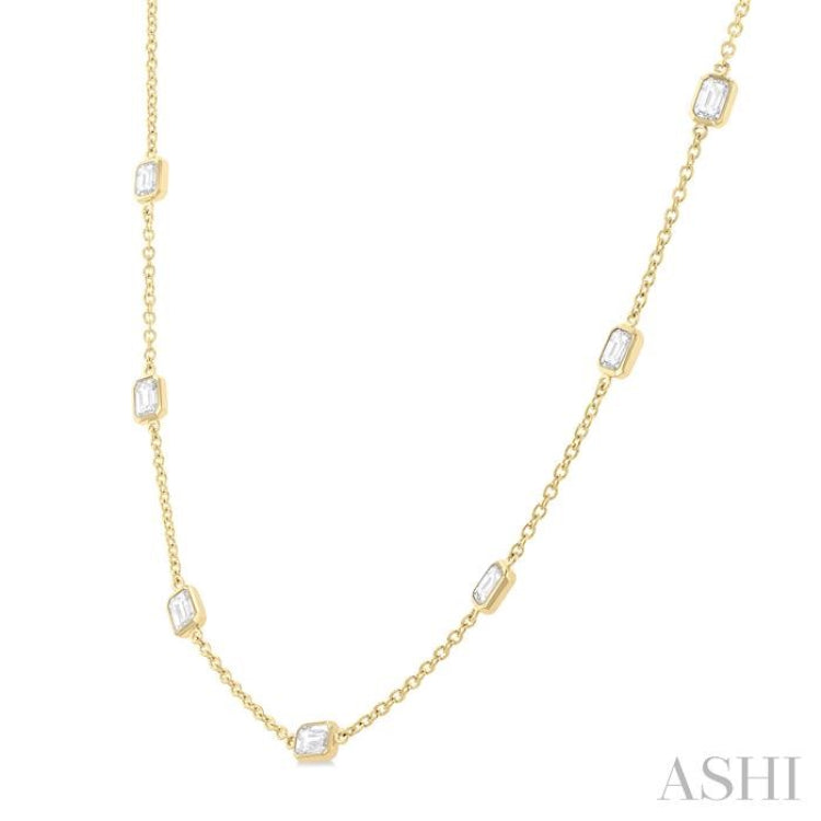 3 Ctw Emerald Cut Diamond Fashion Necklace in 14K Yellow Gold
