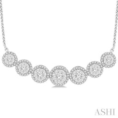 1 1/5 Ctw Circular Mount Lovebright Round Cut Diamond Necklace in 14K White Gold