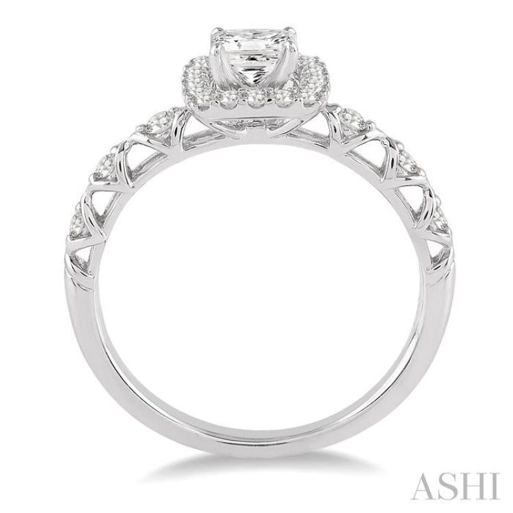 1/2 Ctw Diamond Engagement Ring with 1/4 Ct Princess Cut Center Stone in 14K White Gold