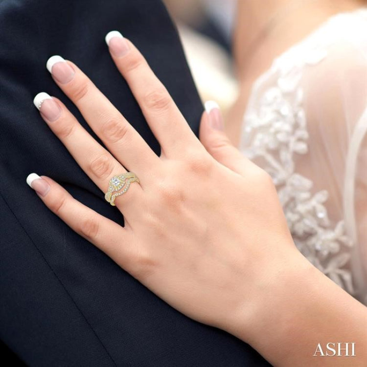 3/4 Ctw Diamond Bridal Set with 1/2 Ctw Princess Cut Engagement Ring and 1/6 Ctw Wedding Band in 14K Yellow Gold