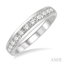 1/2 Ctw Channel Set 11 Stone Round Cut Diamond Wedding Band in 14K White Gold