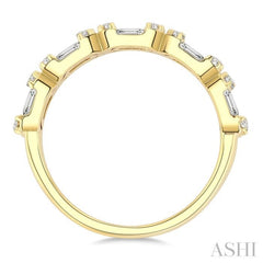 3/4 Ctw Elongated Cushion Mount Link Fusion Baguette and Round Cut Diamond Fashion Band in 14K Yellow Gold