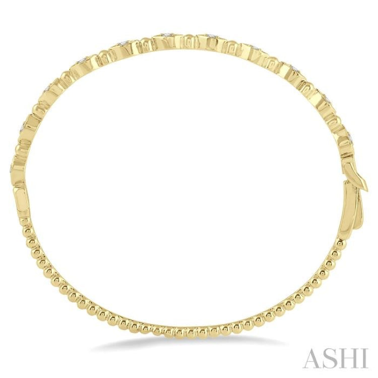 1/4 Ctw Marquise Link Round Cut Stackable Diamond Bangle in 14K Yellow Gold