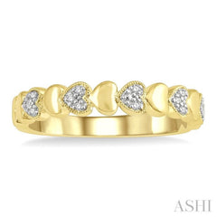 1/20 Ctw Puffed Heart Round Cut Diamond Band in Yellow Gold Vermeil