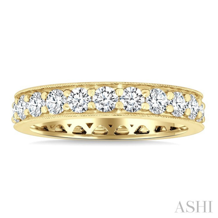 2 Ctw Round Cut Diamond Eternity Wedding Band in 14K Yellow Gold