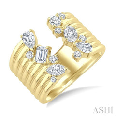 1 1/5 Ctw Fluted Mixed Diamond Cut Fashion Wide Band in 14K Yellow Gold