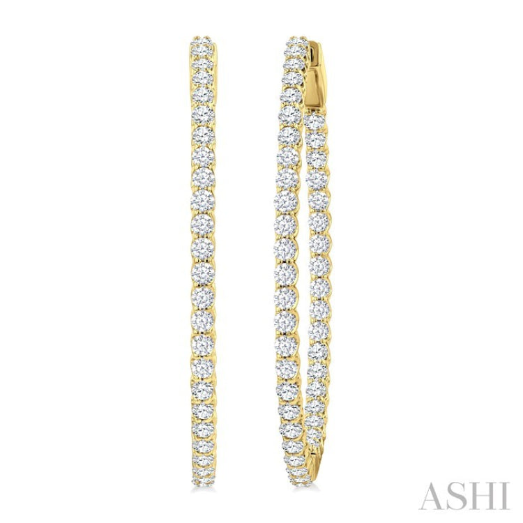 3 Ctw Inside-Out Round Cut Diamond 1/2-Inch Oval Hoop Earrings in 14K Yellow Gold