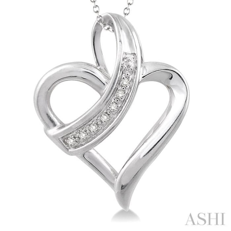 1/20 Ctw Round Cut Diamond Heart Pendant in Sterling Silver with Chain
