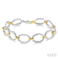 1/20 Ctw Round Cut Diamond Bracelet in Sterling Silver