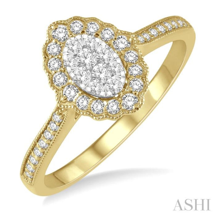 1/3 Ctw Oval Lattice Lovebright Round Cut Diamond Ladies Ring in 14K Yellow and White Gold