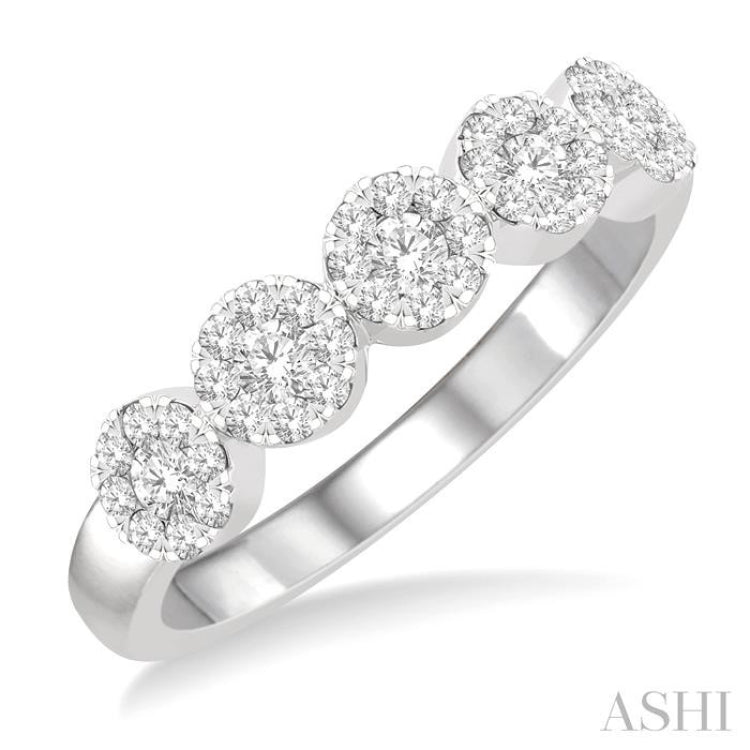 1/2 Ctw 5-Stone Lovebright Round Cut Diamond Band in 14K White Gold