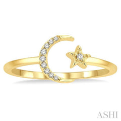 1/20 Ctw Petite Crescent and Star Round Cut Diamond Stackable Fashion Ring in 10K Yellow Gold