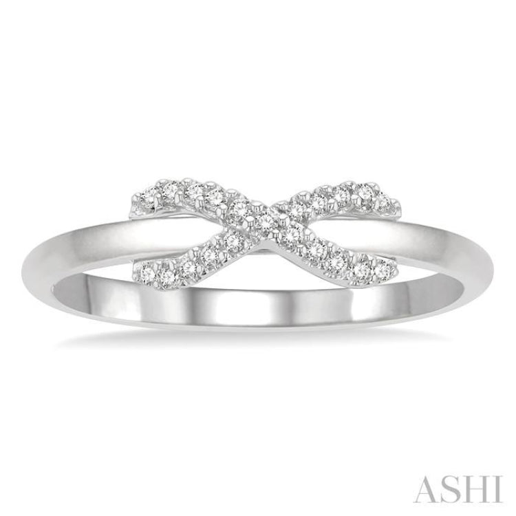 1/10 Ctw Infinity Petite Round Cut Diamond Fashion Ring in 10K White Gold