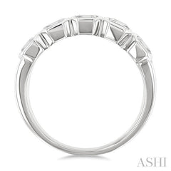 1 1/2 Ctw Bezel Set 5-Stone Emerald Cut Diamond Fashion Band in 14K White Gold